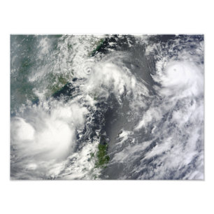Foto Tres fuertes tormentas