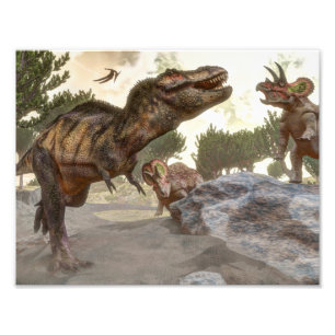 Foto Tyrannosaurus rex escapando del ataque de tricerat