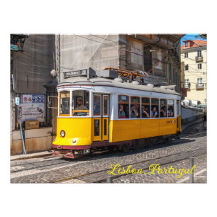 Foto Un icónico tranvía amarillo, Lisboa, Portugal