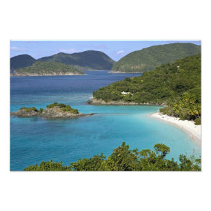 Foto Un paisaje de Caneel Bay desde una carretera en St