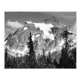 Foto Una montaña en el parque nacional North Cascades