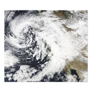 Foto Una serie de tormentas fuertes con los vientos