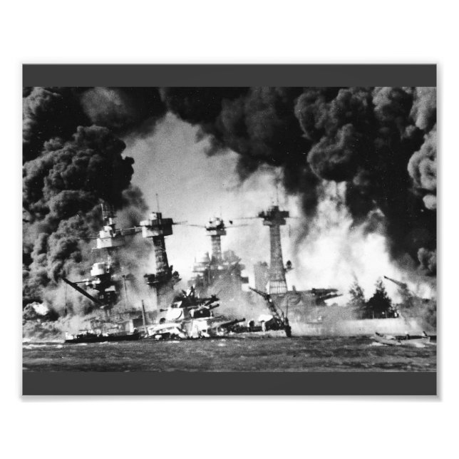 Foto USS West Virginia en Pearl Harbor (Frente)