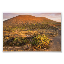 Foto Viñedo Volcánico y Caldera de Lanzarote al Atardec