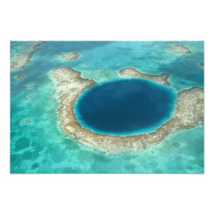 Foto Vista aérea de Blue Hole, velero anclado