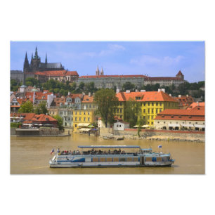 Foto Vista del Castillo de Praga y la ciudad por Vltava