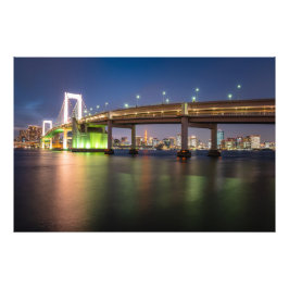 Foto Vista del puente arcoiris con el Poster de Tokyo S