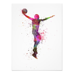 Foto young man basketball player dunking