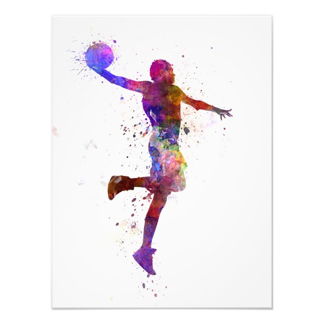 Foto young man basketball player one hand slam dunk (Frente)