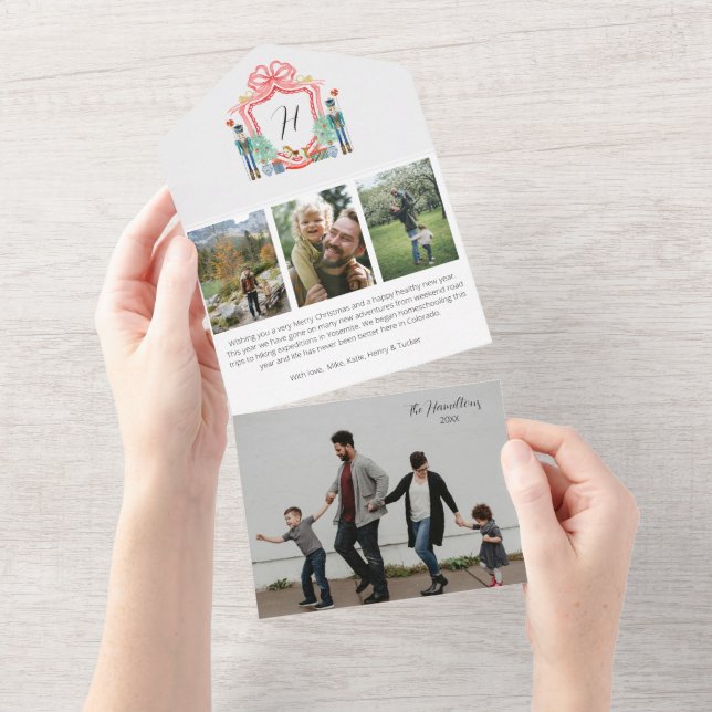 Fotografía de nutcracker triple: tarjeta All in On (desgarro)