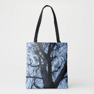 Fotografía de silueta de árbol en la bolsa de la m