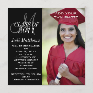 Fotografía en monograma de invitaciones a graduaci
