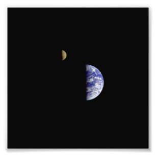 Fotografía espacial Galileo de la Luna de la Tier