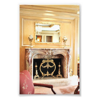 fotografía interior elegante con chimenea