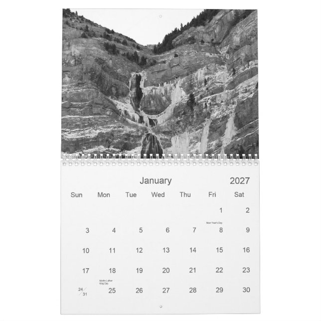 Fotografía negra y blanca del calendario 2011 (Jan 2027)