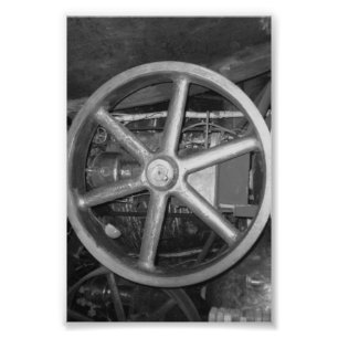 Fotografía O4 4x6 blanco y negro de la letra del