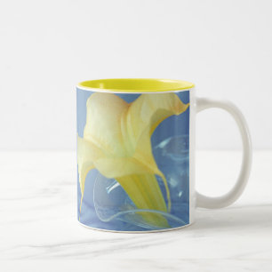 Fotografías de flores de color amarillo café tazas