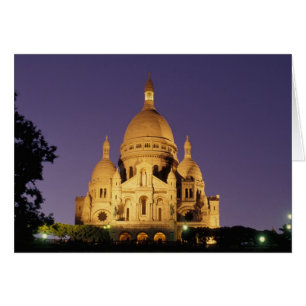 Francia, París, Sacré-Coeur al anochecer.