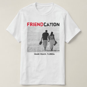 Friendcation añade la camiseta de la foto
