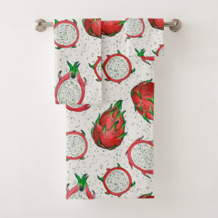 Fruta del dragón rojo en blanco roto