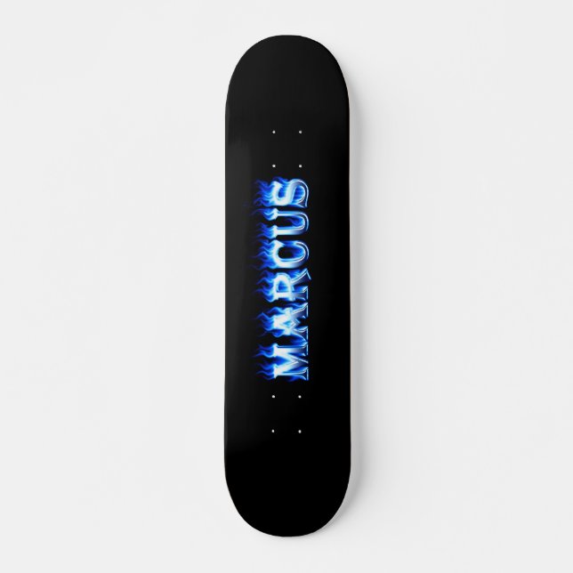 Fuego del monopatín de Marco y diseño azules de (Anverso )