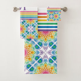 Fuente floral arcoiris monogramada mosaico de diam