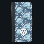 Funda Cartera Patrón floral de monograma azul<br><div class="desc">Personalice este hermoso patrón de rosa floral azul y blanco con su monograma. Diseñado para ti por Blackberry Boulevard.</div>