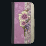 Funda Cartera Para Galaxy S4 Elegante Grabado en relieve Lilac Damask<br><div class="desc">Hermoso damasco de lila grabado en relieve brillante y plata con un borde floral ornamentado y flores vectoriales tropicales en lila y marfil. Nota: Efectos esculpidos,  grabados,  grabado en relieve y dimensionales,  de aspecto estratificado,  envejecido o erosionado,  texturas y sombras logradas digitalmente. El producto real tiene una superficie plana.</div>