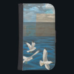Funda Cartera Para Galaxy S4 Tres gaviotas blancas volando sobre el agua<br><div class="desc">¿Necesitas escapar? Hazlo eligiendo este cuadro de la artista Tara Friel que representa a tres gaviotas que sobrevuelan el agua. La vista de las olas del océano y los vivos colores hacen que este diseño sea muy realista.</div>