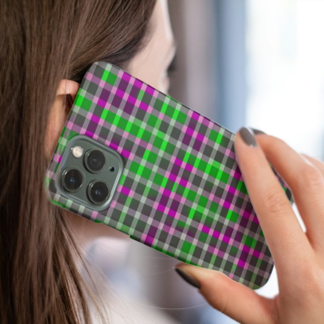 FUNDA DE Case-Mate PARA iPhone 緑、黒、グレー、ピンクのチェック柄 (Subido por el creador)