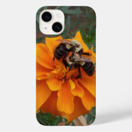 Funda Para iPhone 14 De Case-Mate Abejas con flores de Marigold