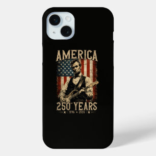 Funda Para iPhone 15 Mini Abraham Lincoln tocando la guitarra el 4 de julio