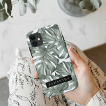 Funda Para iPhone 11 Acuarela Tropical Oasis Moderno Patrón de hojas<br><div class="desc">Presentamos nuestra colección de patrones de acuarela tropical de Oasis moderno, ahora disponible en Zazzle! Sumérjase en la vibrante belleza de la naturaleza con estos impresionantes productos con un toque contemporáneo en el follaje tropical.Elija entre una amplia gama de productos para satisfacer sus necesidades y estilo personal. Ya sea que...</div>