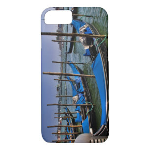 Funda Para iPhone 8/7 Agua del Gran Canal con botes de gondalo alineados