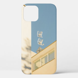 FUNDA PARA iPhone 12 ANTENA BLANCA EN LA CONSTRUCCIÓN