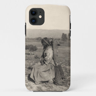 Funda Para iPhone 11 Apache Woman Camp AZ