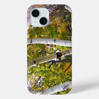 Funda Para iPhone 15 Árbol de aves en el parque