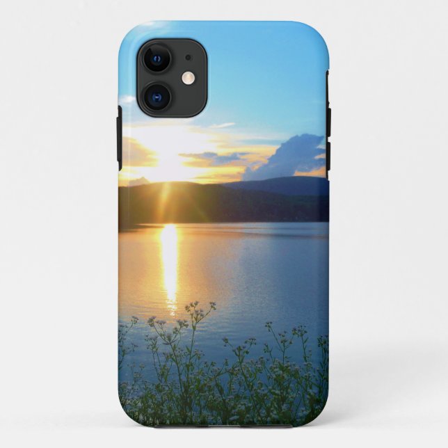 Funda De Case-Mate Para iPhone Atardecer azul en el lago (Reverso)