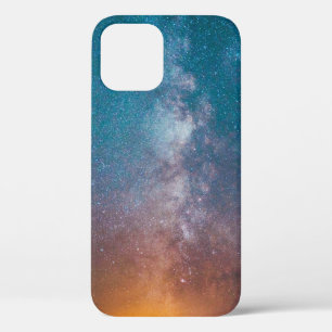 FUNDA PARA iPhone 12 AZUL, AMARILLO Y PIEL DE ESTRELLA DURANTE LA NOCHE
