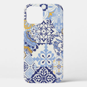 Funda Para iPhone 12 Baldosas azules de color azulón: tónica a mano.