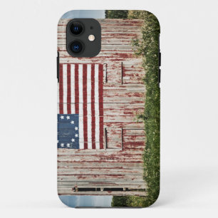Funda Para iPhone 11 Bandera americana pintada en granero