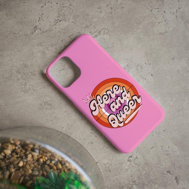 Funda De Case-Mate Para iPhone Bandera lesbiana: LGBTQ - Aquí y Queer (Subido por el creador)