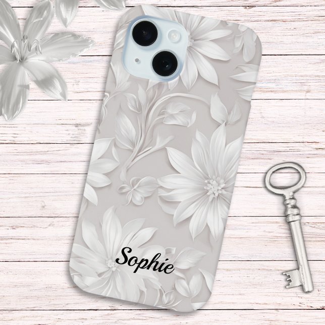 Funda De Case-Mate Para iPhone Bonito Floral Pattered Moda Natural Elegante (A pretty floral phone case in light natural and white colors, personalized with a name)
