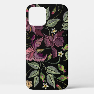 Funda Para iPhone 12 Borrados Iirlandeses Púrpura, Fondo Negro.
