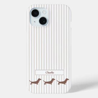 Funda Para iPhone 15 Brown Dachshunds on Beige Stripes Custom Name