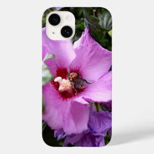Funda Para iPhone 14 De Case-Mate Bumblebee en la flor de Hibiscus