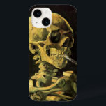 Funda Para iPhone 14 De Case-Mate Calavera con cigarrillo en llamas por Vincent van<br><div class="desc">Calavera con Cigarrillo en llamas de Vincent van Gogh es un bello post de arte de época impresionista todavía pintado de la vida. Un retrato de humedeciendo esqueletos humanos. Excelente imagen para productos antitabaco. Fumar mata a 1000 cada año, ayuda a alguien a dejar de fumar hoy. Excelente imagen para...</div>