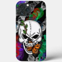 Calavera con mariposa monarca