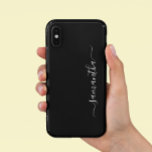 Funda Para iPhone 11 Caligrafía Personalizado minimalista moderna manus<br><div class="desc">Este diseño también está disponible en otros modelos de teléfono. Elija Tipo de dispositivo para ver otros fundas de iPhone, Samsung Galaxy o Google. Algunos estilos se pueden cambiar seleccionando Estilo si se trata de una opción. Este diseño puede ser personalizado en el área proporcionada cambiando la foto y/o el...</div>