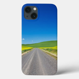 Funda Para iPhone 13 Camino rural a través de campos de canola de prima
